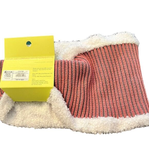 All In Motion Neck Gaiter With Faux Sherpa Lining, One Size, NWT - Picture 2 of 6